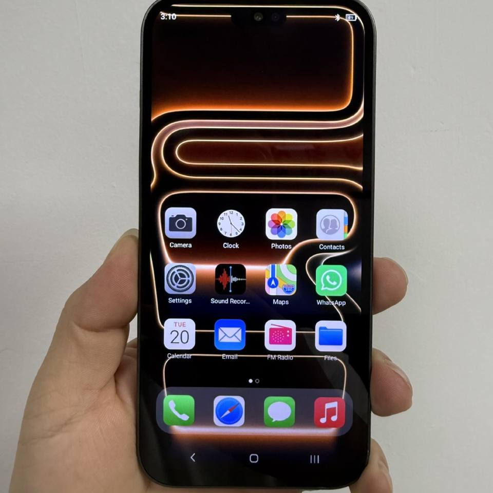Latest I17Pro Max Octa Core Smartphone 7.3 Inch HD AMOLED 90Hz Display Android 14 German French Spanish Dual SIM 4500mAh Battery