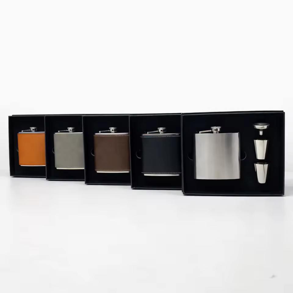 USA Local Stock 6oz Stainless Steel Hip Flask Set with Funnel Shot Cups Leather Wrapped Portable Whiskey Alcohol Flask Gift Set